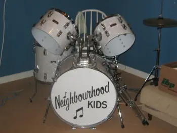 Pearl with white inretiors??