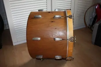 Intro 4 newbie with 2 vintage kits