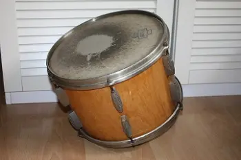 Intro 4 newbie with 2 vintage kits