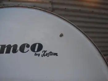 1970's CAMCO 18&quot; logo bass drum head