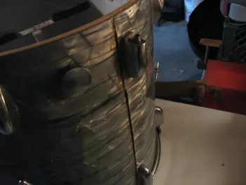 Gretsch Stop Sign badge #1 Floor Tom Help!