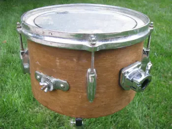 I need help with a Gretsch paper tag