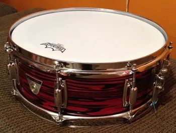 FOR SALE: 1971 Ludwig Standard 5×14 Snare in Ruby Red Strata