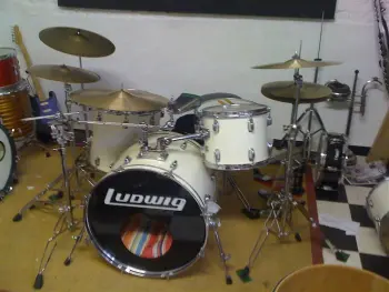 It's the show off your Ludwigs thread...post them if you've got them!