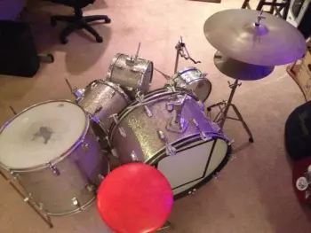 ROGERS HOLIDAY KIT - big sizes, silver sparkle, cymbals n hardware