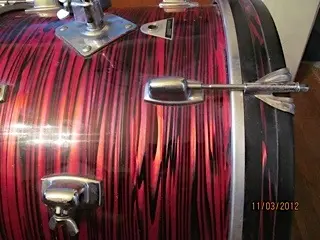 Scored a Ludwig Standard Ruby Strata Set Today