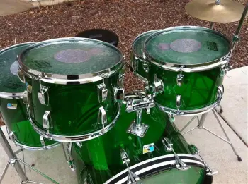 Green Vistalite Big Beat w/Matching 10 Lug Snare