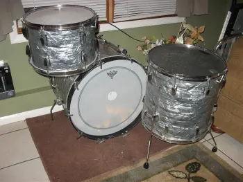 1967 Ludwig Sky Blue Pearl 3pc Set