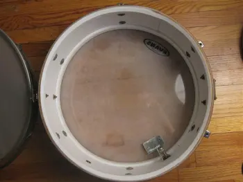 '65 Ludwig Pioneer snare in Champagne sparkle
