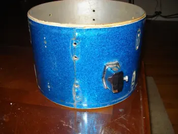 vintage gretsch round badge tom shell, 9&quot;x13&quot; Blue Sparkle WITH BADGE!