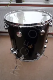 UK Hayman Vibrasonic full black drum set