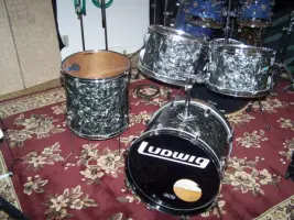 1971 Ludwig drums - ballpark value?