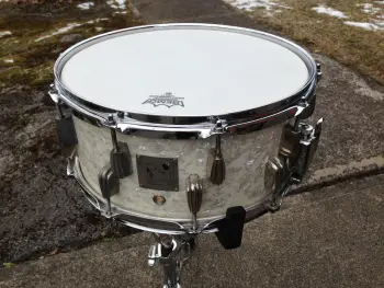 GMS drum set with vintage Slingerland hardware
