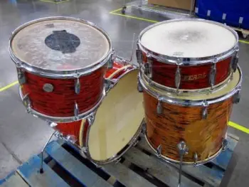 Nice Pearl 60's set on...