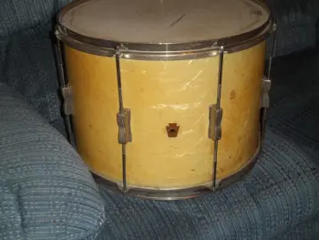 12x17 Ludwig Tenor Drum...