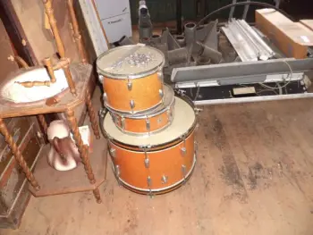 Orange sparkle &quot;Star&quot; drums (barn fresh sorta)