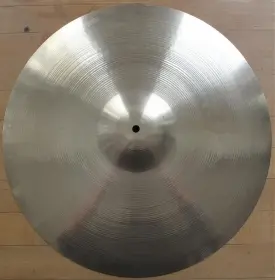 20&quot; Avedis Identification Help