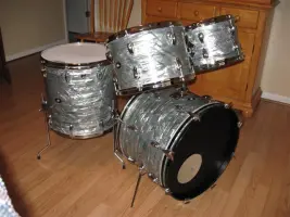 Slingerland Drum Kit question