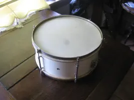 Ludwig and Ludwig snare drum help