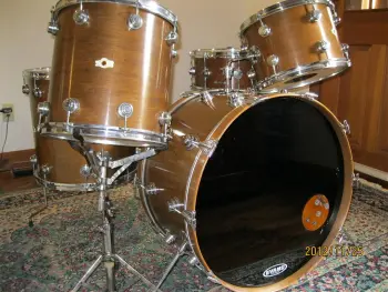 Camco set w/24&quot; bass