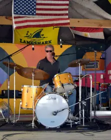 Mic up the snare