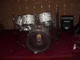Old Slingerland Set help needed, PLEASE :)