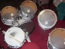 Old Slingerland Set help needed, PLEASE :)