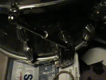 Clamshell Extension Arms