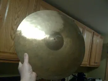 Italian made (UFIP) CB700 cymbals - 16,18,20