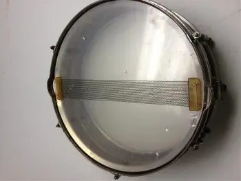 Help Identify Old Ludwig Weather Master snare?