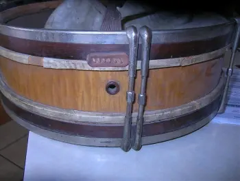 Lyon and Healy Vintage snare