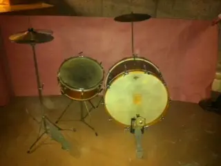 1957-58 Leedy Concert King Drum Set - Looking for price / value