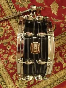 Yamaha Club Customs 2011 in Black Swirl