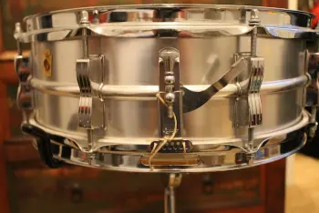My &quot;New&quot; Old Drums: '67 Acro and 60's Slingys