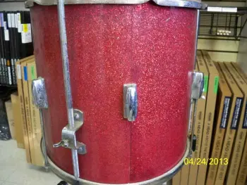 Tempo 14x14 Red Sparkle