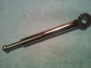 Clamshell Extension Arms