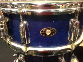 Slingy blue snare Model ??? Pics 8 lug