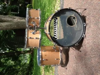 1960's Ludwig 'Hollywood' kit 12/13/16/22 in champagne sparkle, beautiful