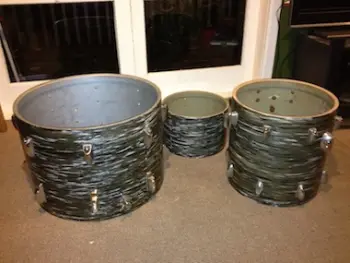 Yamaha late '60s D-20 lugs