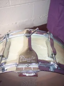 Any guesses on the value of this 1950s WFL kit?