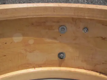 Nice LUDWIG Snare find..! But need input