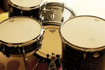 Vintage Amati Drum Kit  20 12 16 14