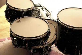 Vintage Amati Drum Kit  20 12 16 14