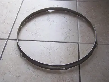 Ludwig 14 inch NOB 6-lug hoop, 6 nickel Bowtie lugs