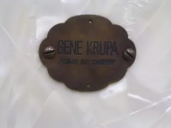 Another Mike Prete phony badge drum?