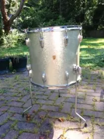 1964 16x16 Ludwig Floor Tom - SS