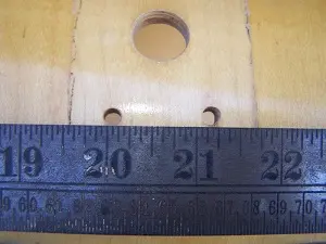 Help needed with tom mounting hole ID