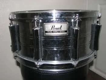 Pearl world series 80's drum.