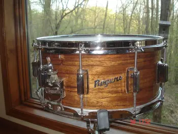 Custom Snares Thread