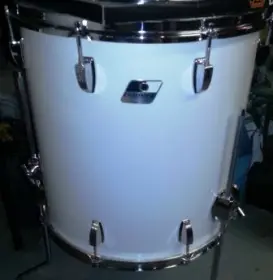 WTB: 1 Large Ludwig Classic Lug